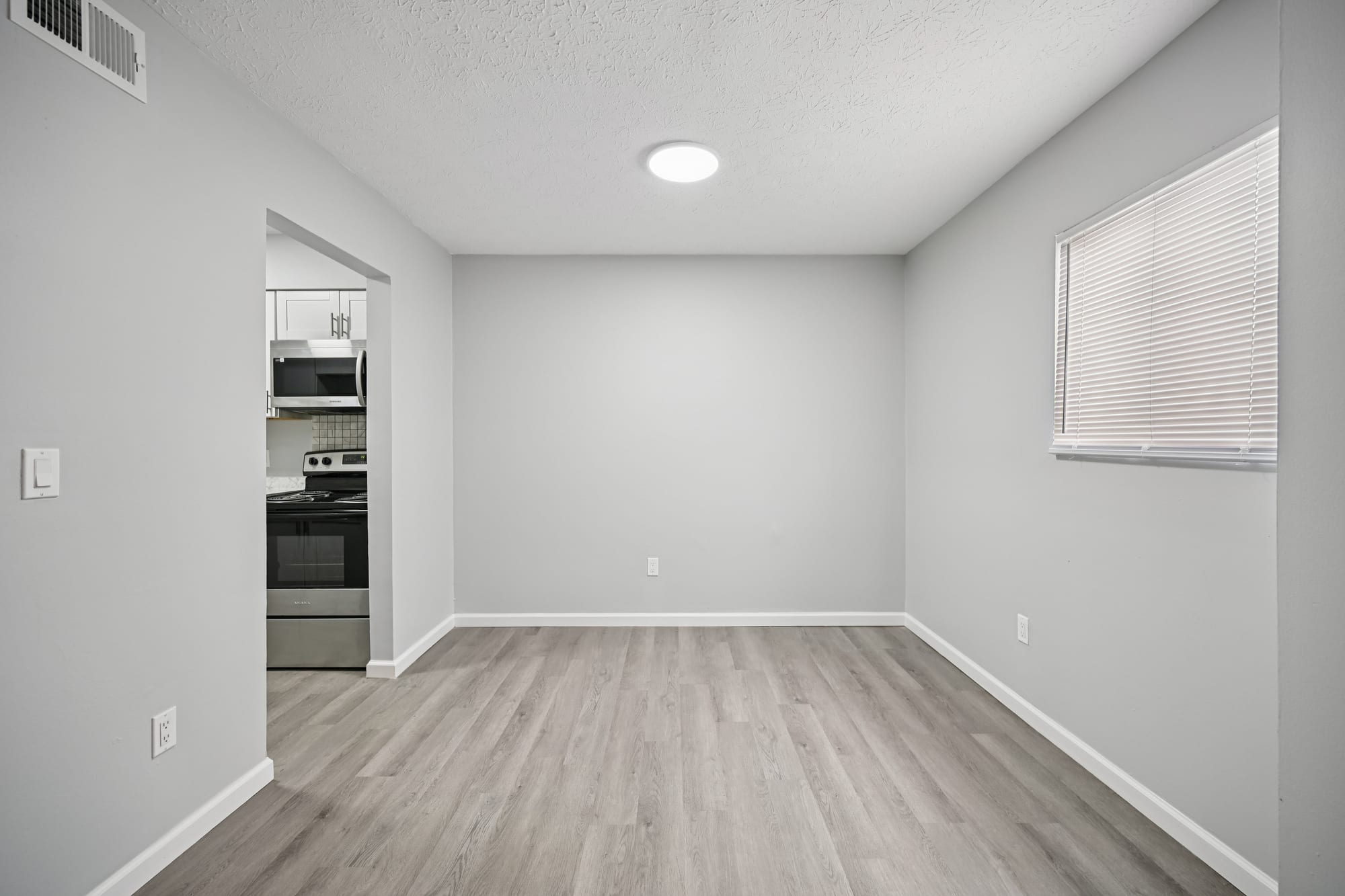 Living Room — 1 bed / 1 bath apartment at Cleve Royale (photo 4)