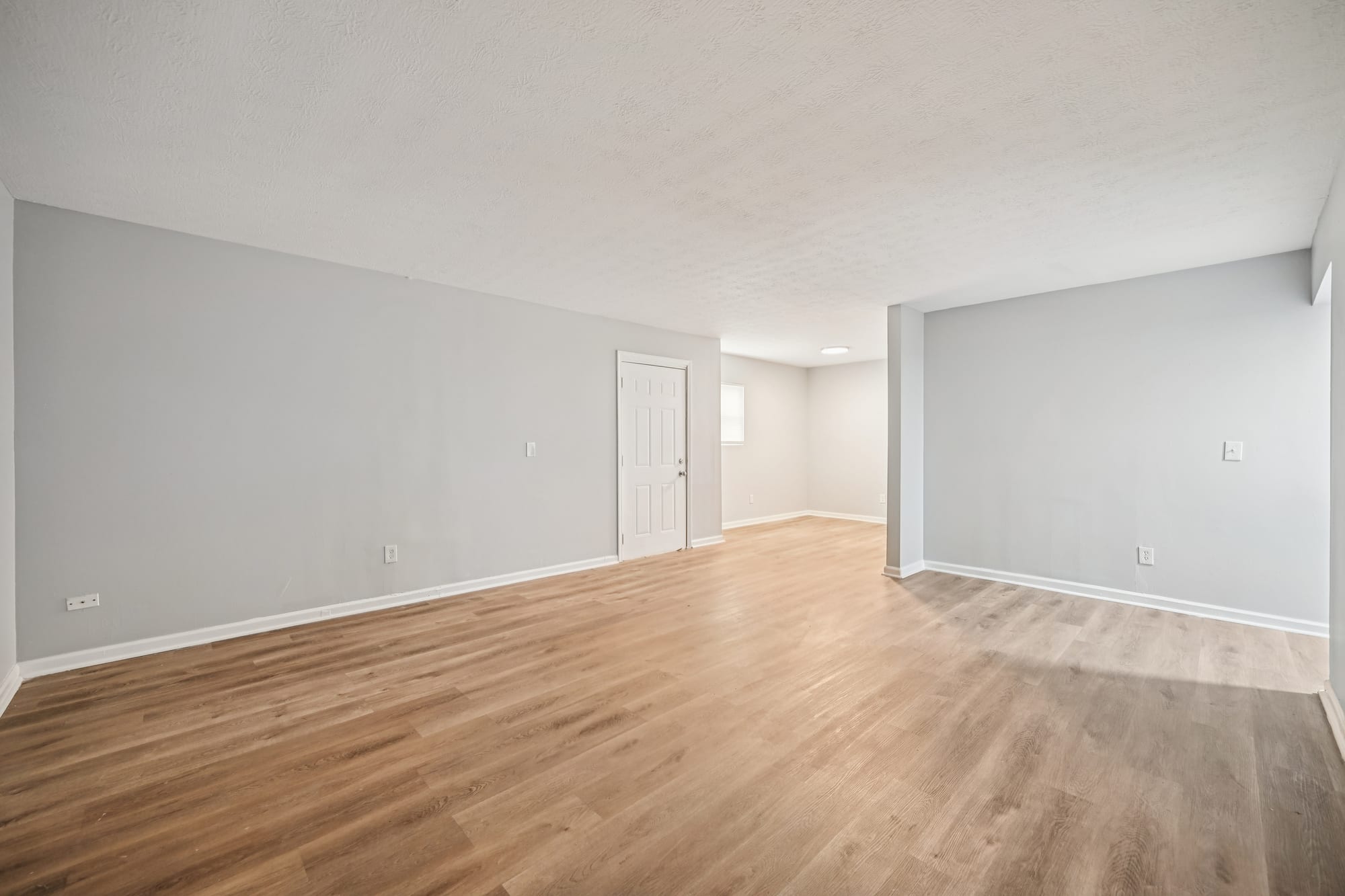 Living Room — 2 bed / 1 bath apartment at Cleve Royale (photo 1)