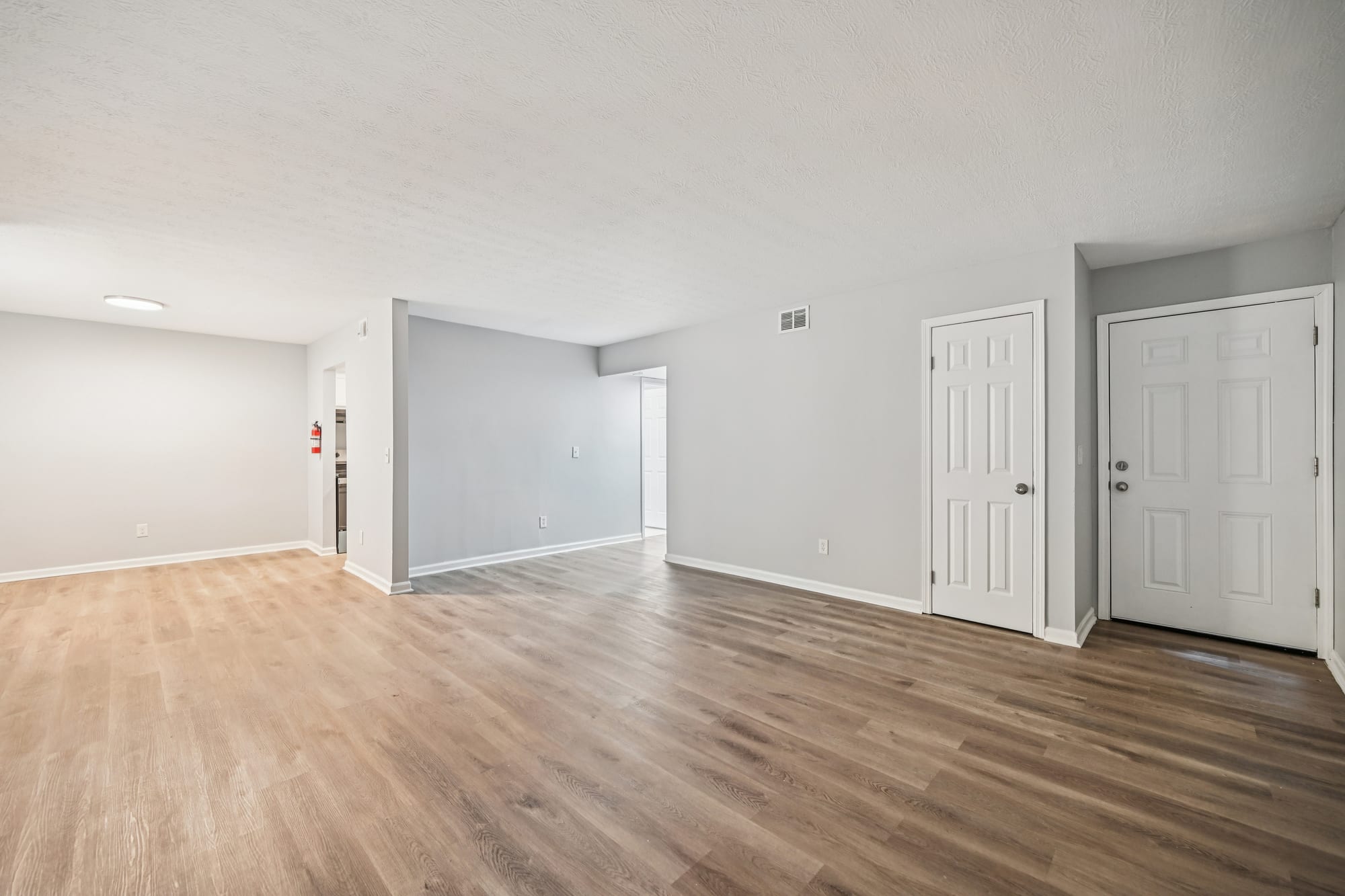 Living Room — 2 bed / 1 bath apartment at Cleve Royale (photo 2)
