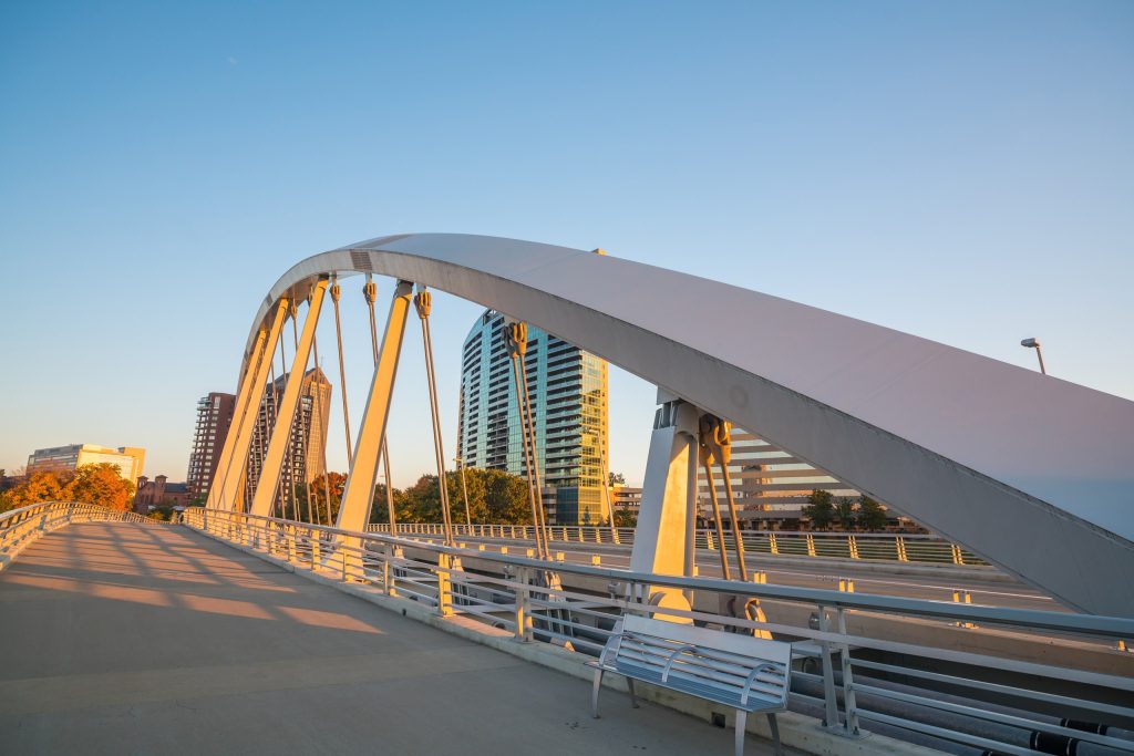 See the city on foot and by CMAX